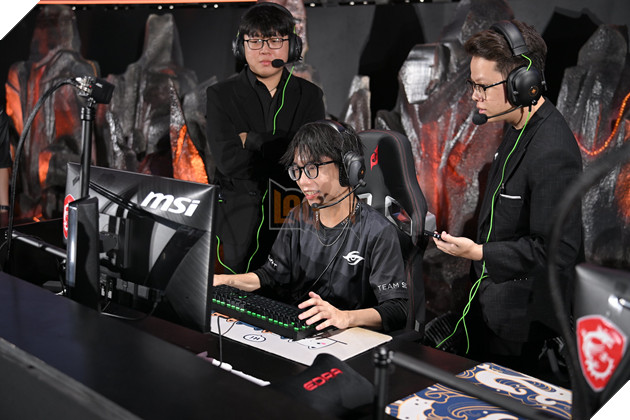 LCP 2025: TSW Naul Muốn Đối Đầu Với G2 Tại CKTG, Sẽ Tiếp Tục Đồng Hành Cùng Các Tuyển Thủ Trẻ 3
