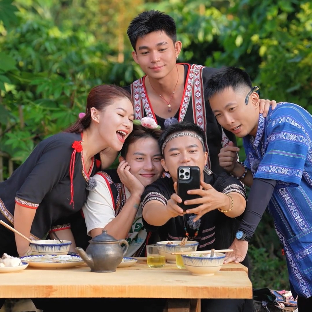 Gia Đình Haha hot vì... không ồn ào!- Ảnh 2.