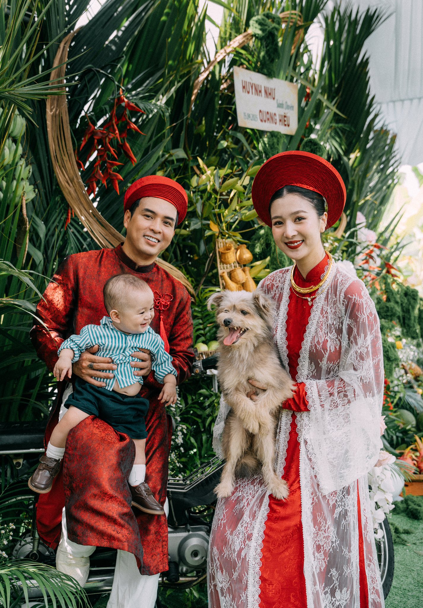 Đám cưới Hồ Quang Hiếu và vợ kém 17 tuổi ở Cà Mau: Hé lộ sính lễ của cô dâu, 1 nhân vật giật spotlight!- Ảnh 6.