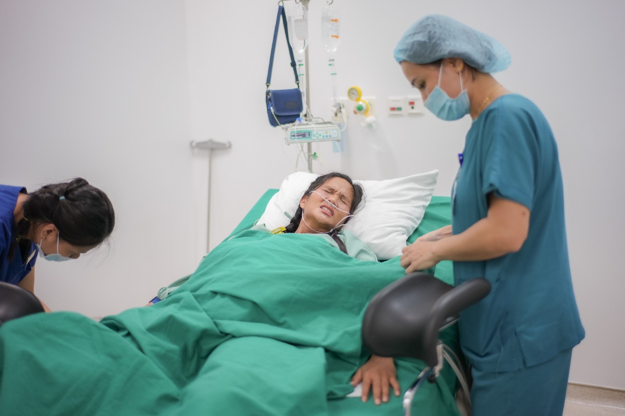 H'Hen Niê bị mỉa mai sốc: