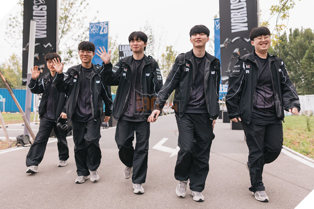 CKTG 2025: CFO Khang Dinh Vi The TSW đã rất nỗ lực, nhưng KT vẫn hơn một bậc