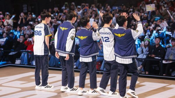 CKTG 2025: CFO Khẳng Định Vị Thế "Anh Cả LCP", Nhánh Đấu 1-1 Hấp Dẫn Hơn Bao Giờ Hết 27 CKTG 2025: CFO Khẳng Định Vị Thế "Anh Cả LCP", Nhánh Đấu 1-1 Hấp Dẫn Hơn Bao Giờ Hết 54858915070 82f4a307e9 k abvgjpg