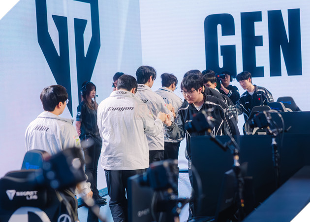 CKTG 2025: Team Secret Whales Ket Thuc Hanh Trinh, GEN.G Huy Diet TOP Esports 9 CKTG 2025: Team Secret Whales Kết Thúc Hành Trình, GEN.G Hủy Diệt TOP Esports 9