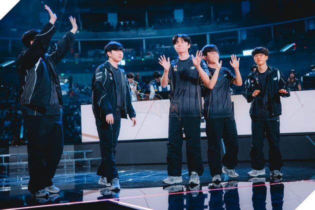 CKTG 2025: KT Cuzz Chia Sẻ Niềm Vui Vào Bán Kết, Dành Lời Khen Bdd