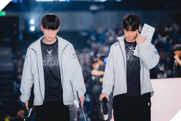 CKTG 2025: KT Rolster Viết Nên Hành Trình Kỳ Diệu, Đánh Bại GEN.G Ở Bán Kết