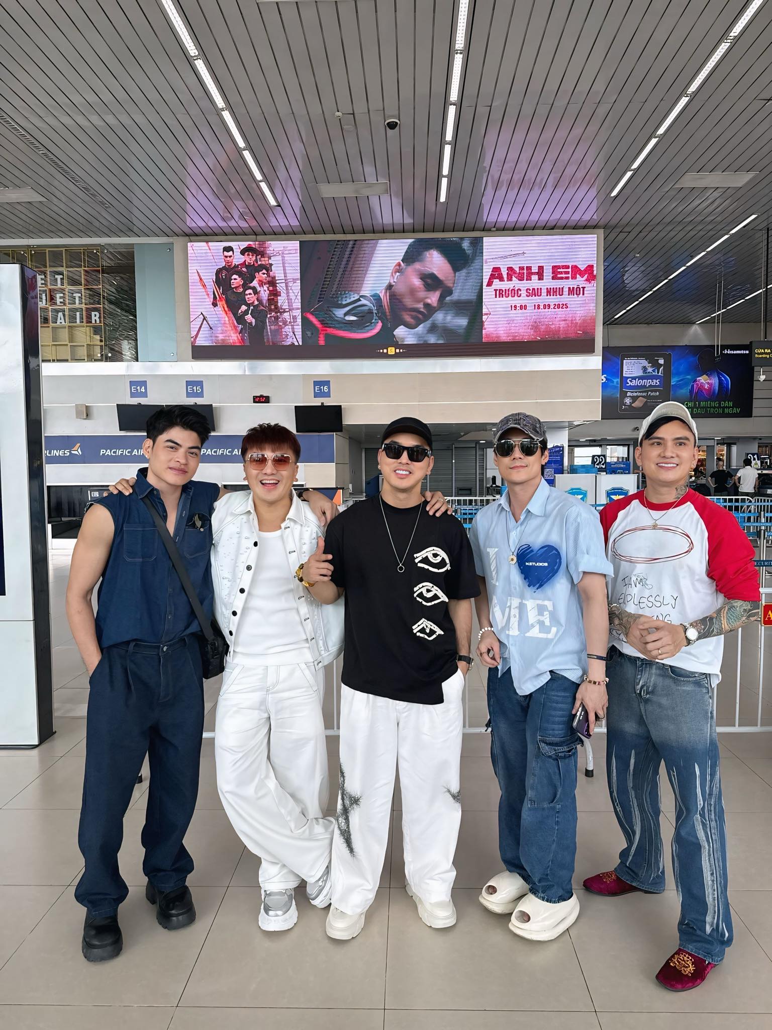 Ưng Hoàng Phúc nhập viện- Ảnh 4.