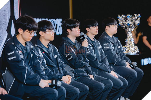 CKTG 2025: KT Rolster Quyết Tâm Hướng Đến Đỉnh Vinh Quang 2