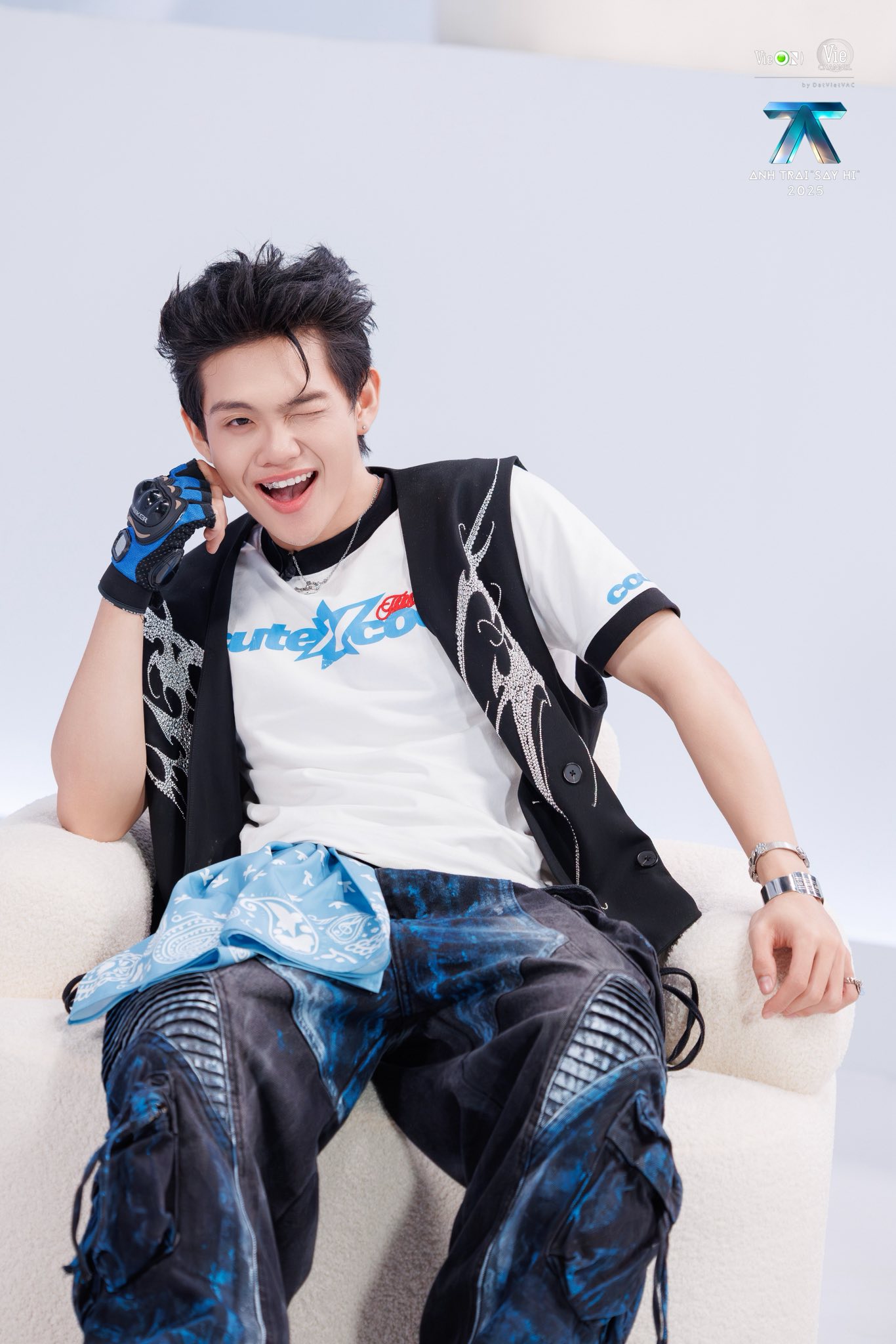 Bộ đôi Anh Trai Say Hi mới toanh đang được