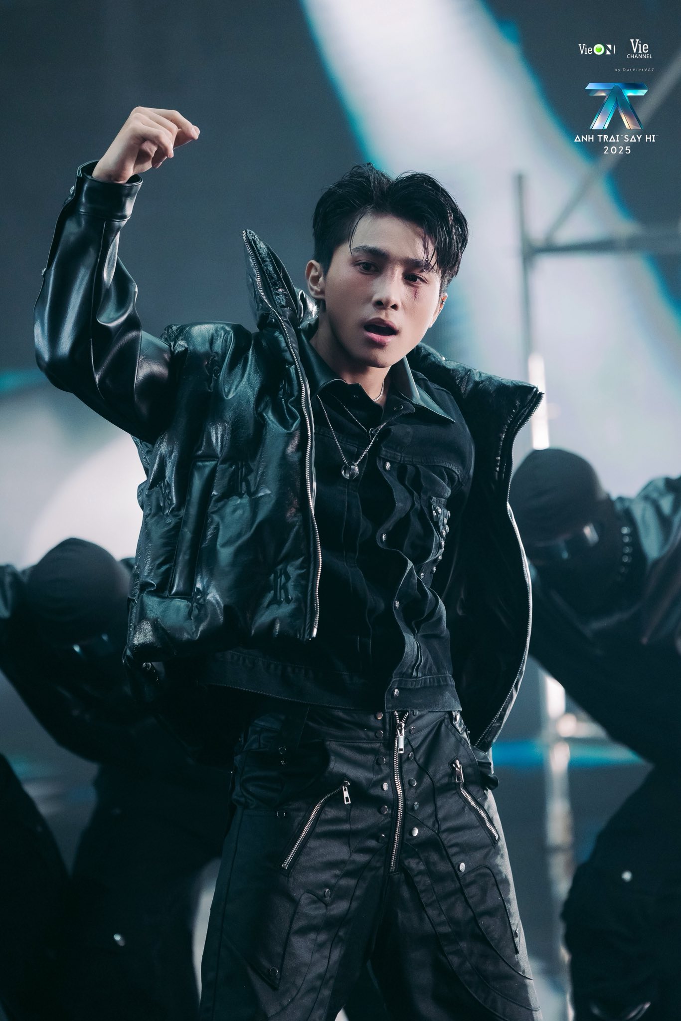 Bộ đôi Anh Trai Say Hi mới toanh đang được