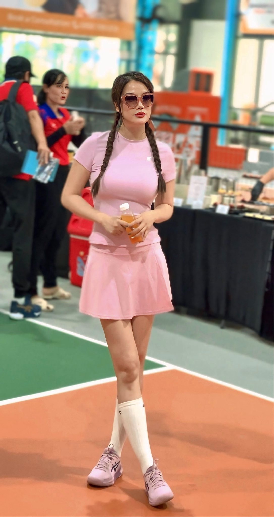 Nhan sắc nóng bỏng của nữ nghệ sĩ U50 hậu chia tay trai trẻ kém 14 tuổi- Ảnh 8.