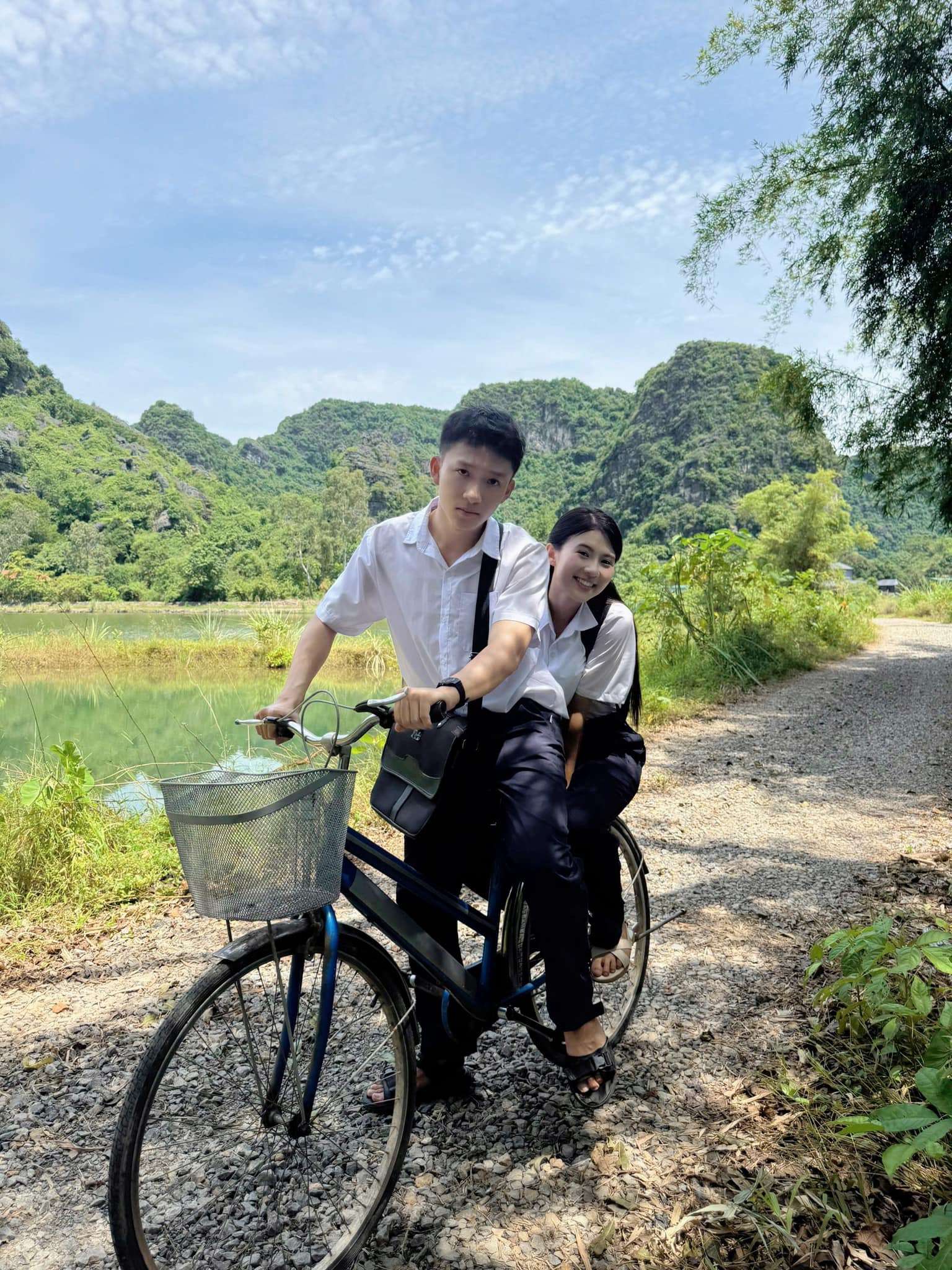 Việt Nam mới có 1 nữ thần thanh xuân đẹp rụng rời, nhan sắc trăm người ngắm vạn người cuống cuồng thả like- Ảnh 4. Việt Nam mới có 1 nữ thần thanh xuân đẹp rụng rời, nhan sắc trăm người ngắm vạn người cuống cuồng thả like- Ảnh 4.