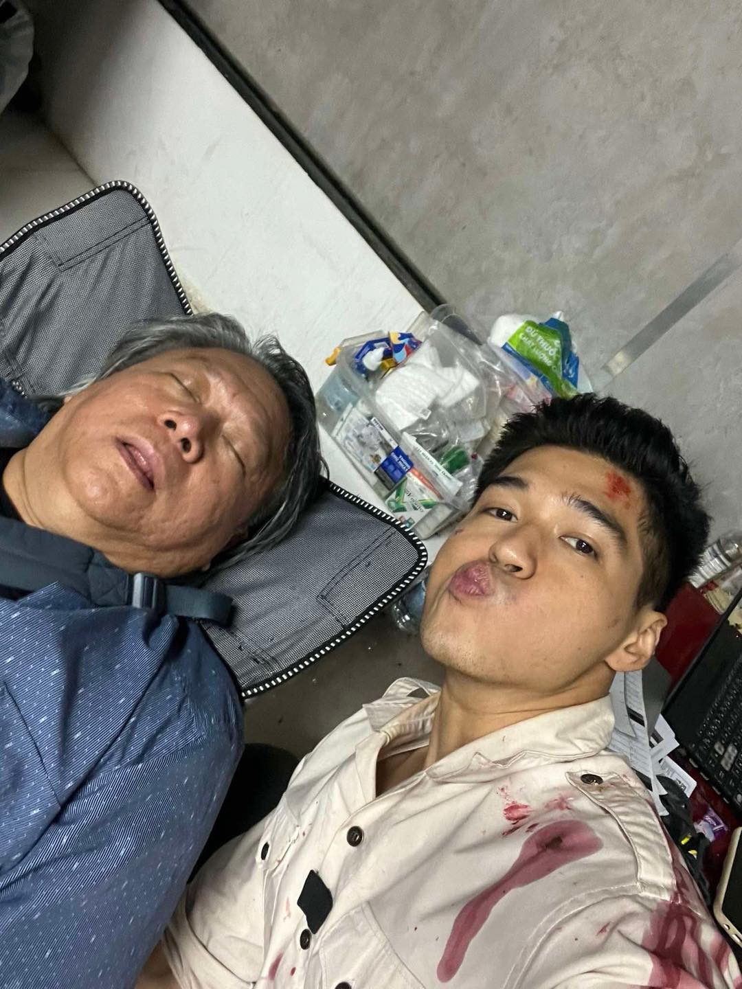 Loạt ảnh chưa từng tiết lộ của Tử Chiến Trên Không: Hóa ra Kaity Nguyễn là trùm cuối khiến cả ekip cực rén- Ảnh 2.