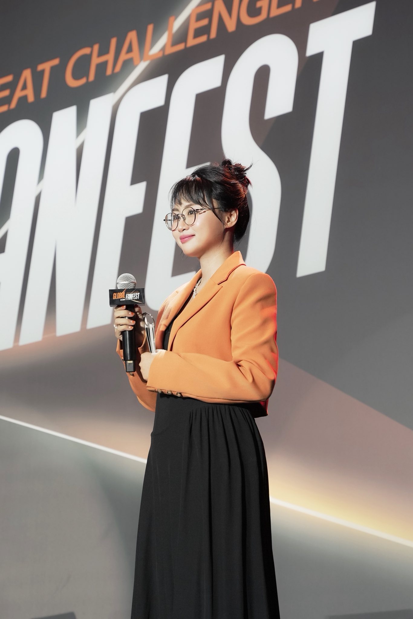 5507421912483043509326086061501073118525404n-1758529091830838296991-1758534286063-17585342863651872812113 "Nữ thần" Esports đình đám tái xuất, sức hút bùng nổ sau một năm vắng bóng các giải đấu 5507421912483043509326086061501073118525404n 1758529091830838296991 1758534286063 17585342863651872812113