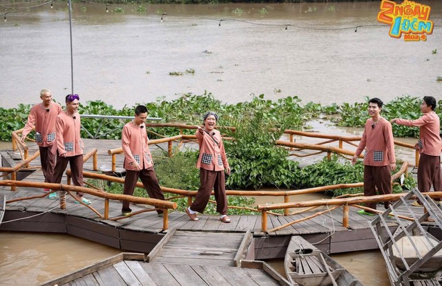 Nữ diễn viên quê Tiền Giang sở hữu cả một khu sinh thái rộng 5 hecta, nhìn cây cối xanh mướt mà ai cũng phải khen: Mẹ 4 con vừa giàu vừa giỏi- Ảnh 1.