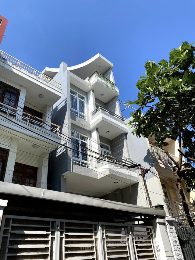 Nam nghệ sĩ rao bán nhà 5 tầng hơn 10 tỷ đồng ngay trung tâm Đà Nẵng- Ảnh 1.