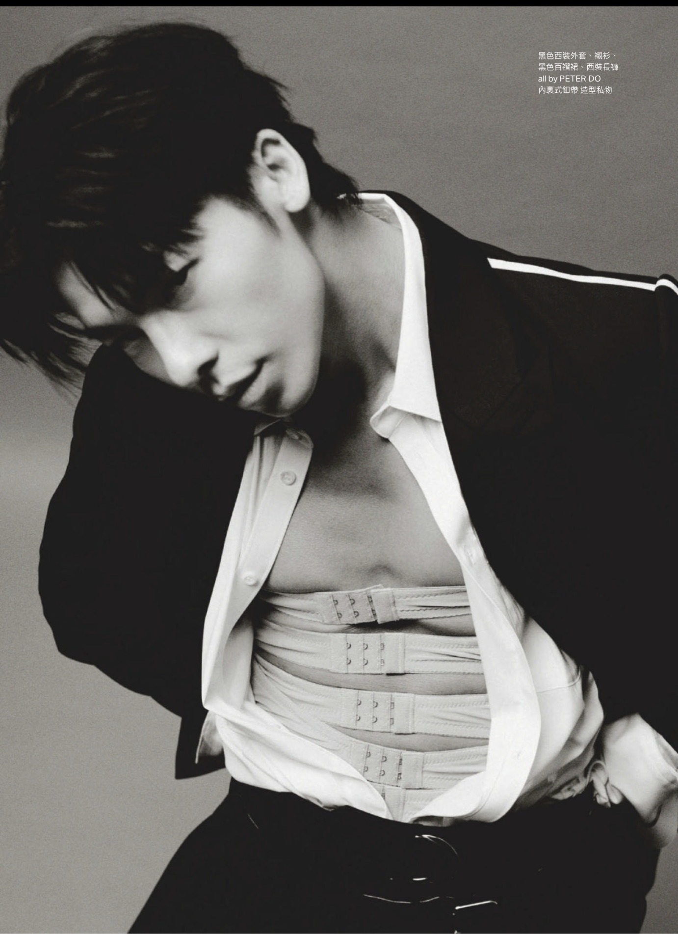 Bộ hình gây sốc chưa từng có của Hứa Quang Hán- Ảnh 11. Bộ hình gây sốc chưa từng có của Hứa Quang Hán- Ảnh 11.