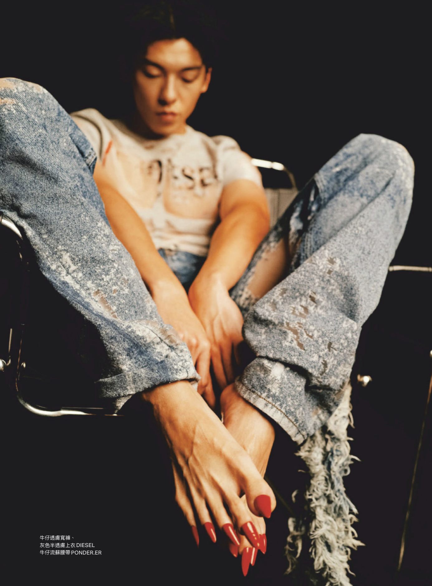 Bộ hình gây sốc chưa từng có của Hứa Quang Hán- Ảnh 9. Bộ hình gây sốc chưa từng có của Hứa Quang Hán- Ảnh 9.