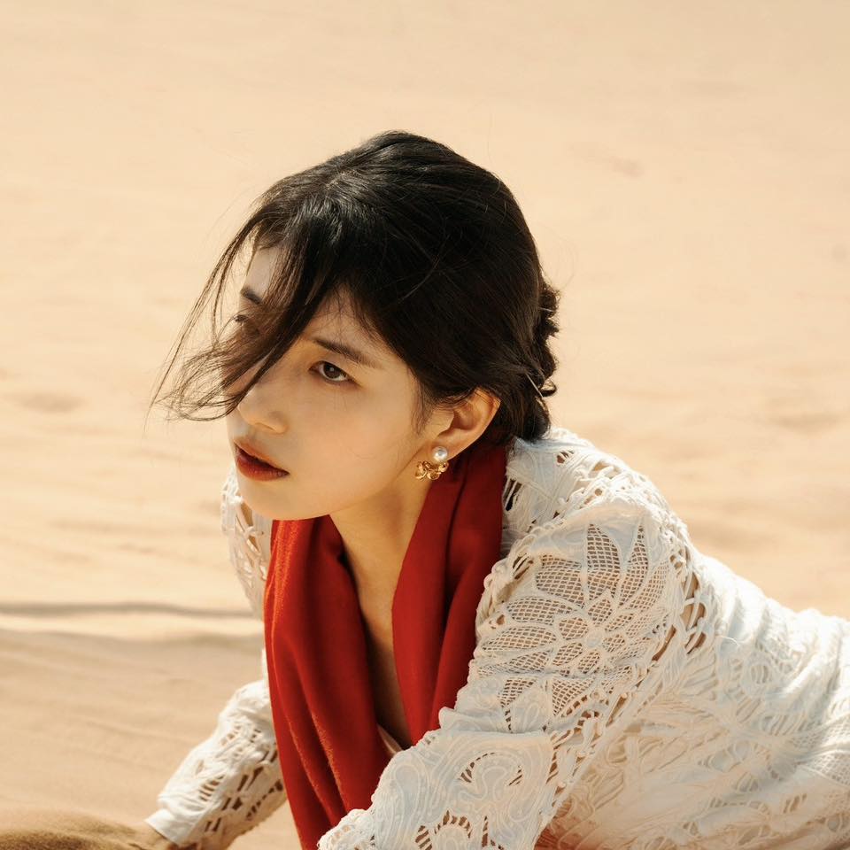 "Suzy sống dựa vào nhan sắc mãi không biết ngại à?" 5563039948082189417882379055913761210744169n 1759573012593 17595730128241433083741