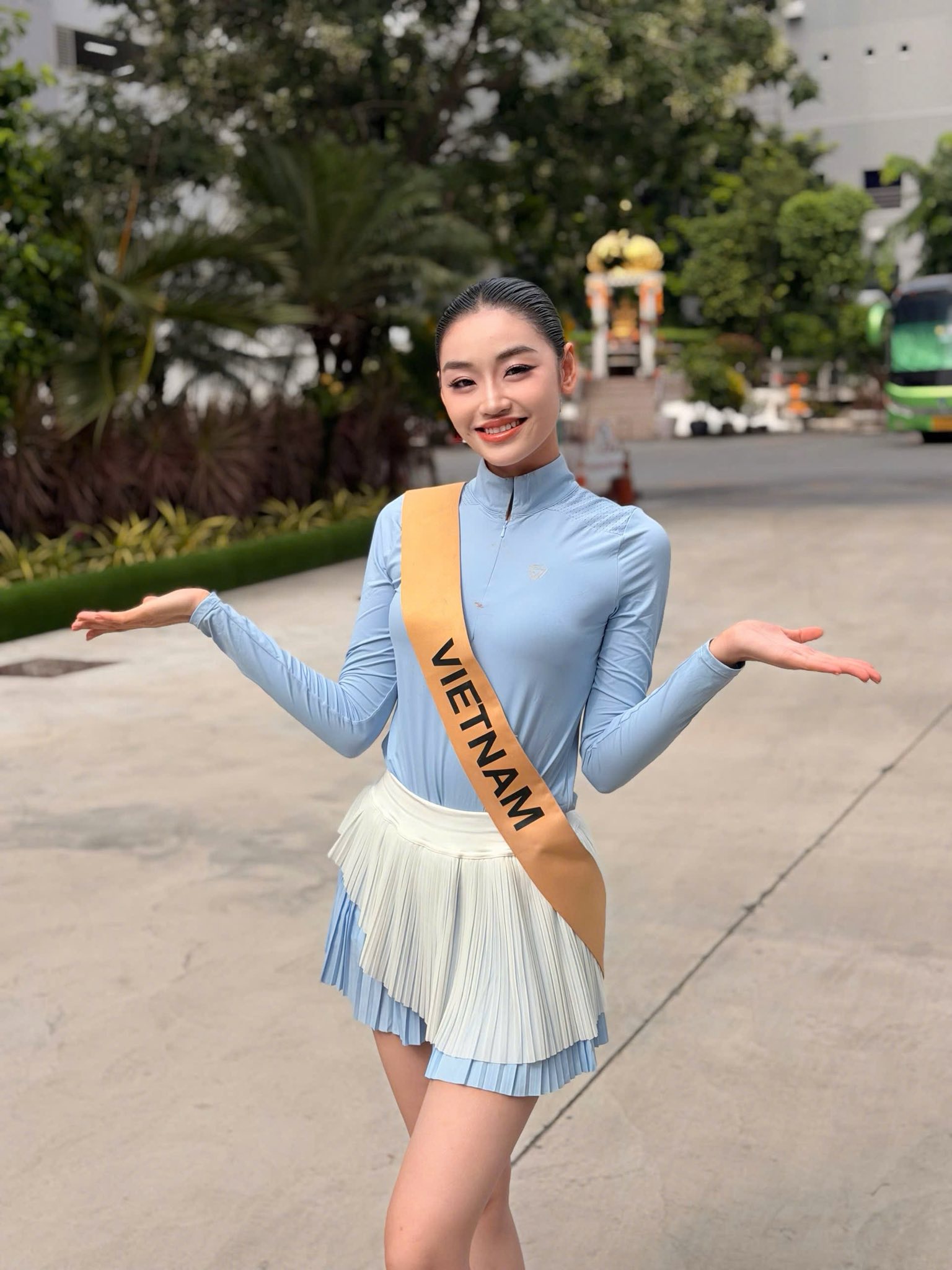 Hoa hậu Yến Nhi phát ngôn gây sốc khi không để ý có người livestream- Ảnh 1.