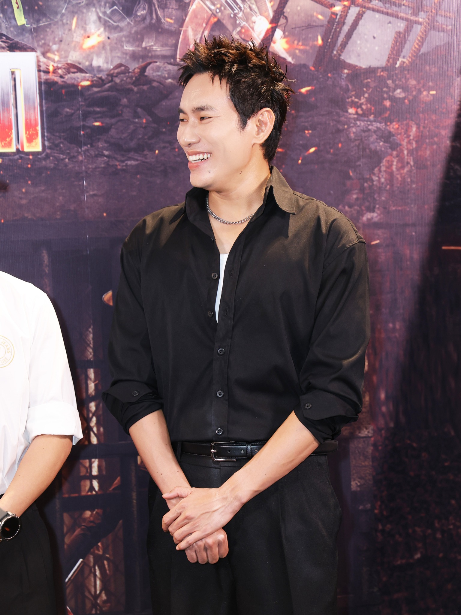 Đạo diễn Chiến Sĩ Quả Cảm lên tiếng: Đạo diễn Chiến Sĩ Quả Cảm lên tiếng: