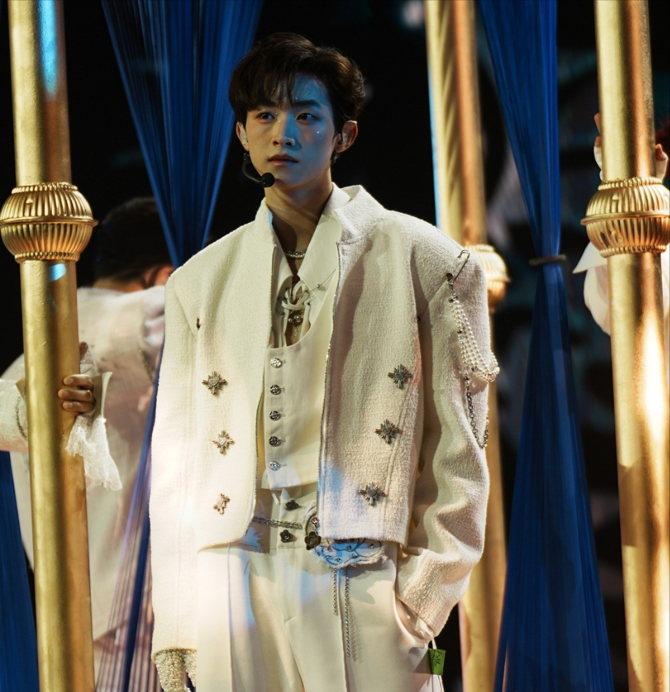 Ai đang hưởng lợi nhiều nhất ở show Anh trai?- Ảnh 5.