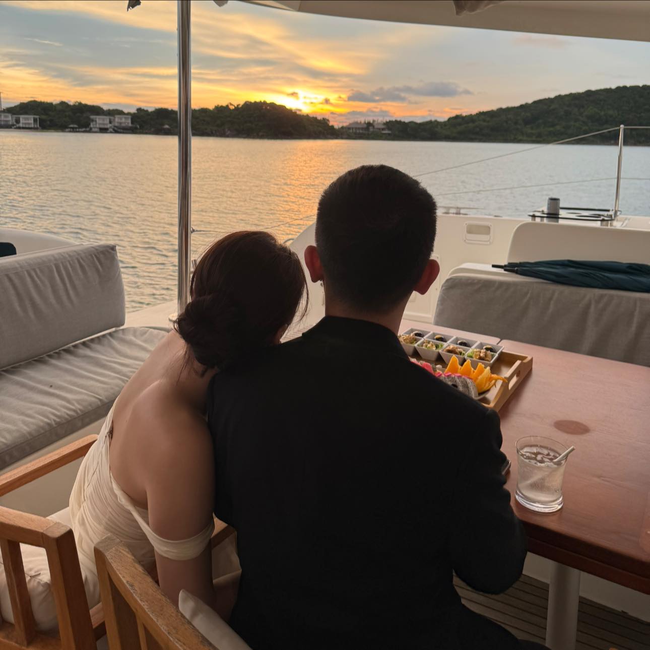 Thêm 1 nàng hậu nhà Sen Vàng cưới doanh nhân: Hôn lễ tổ chức tháng 11, địa điểm siêu