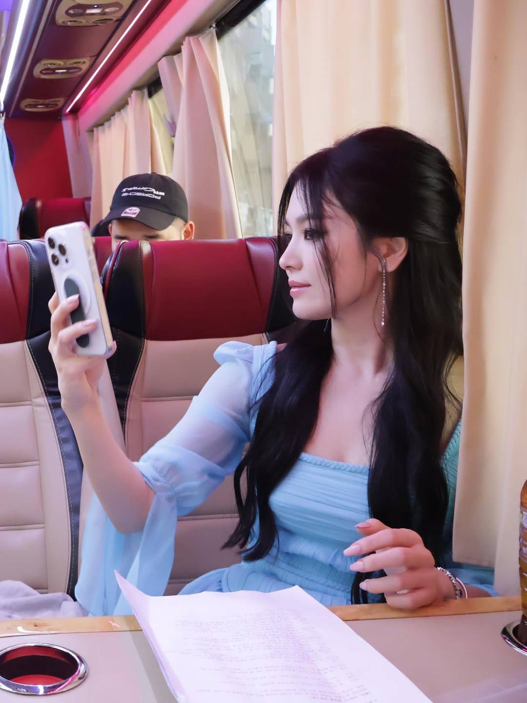 Không thể tin nổi đây là mặt mộc của Song Hye Kyo- Ảnh 4.