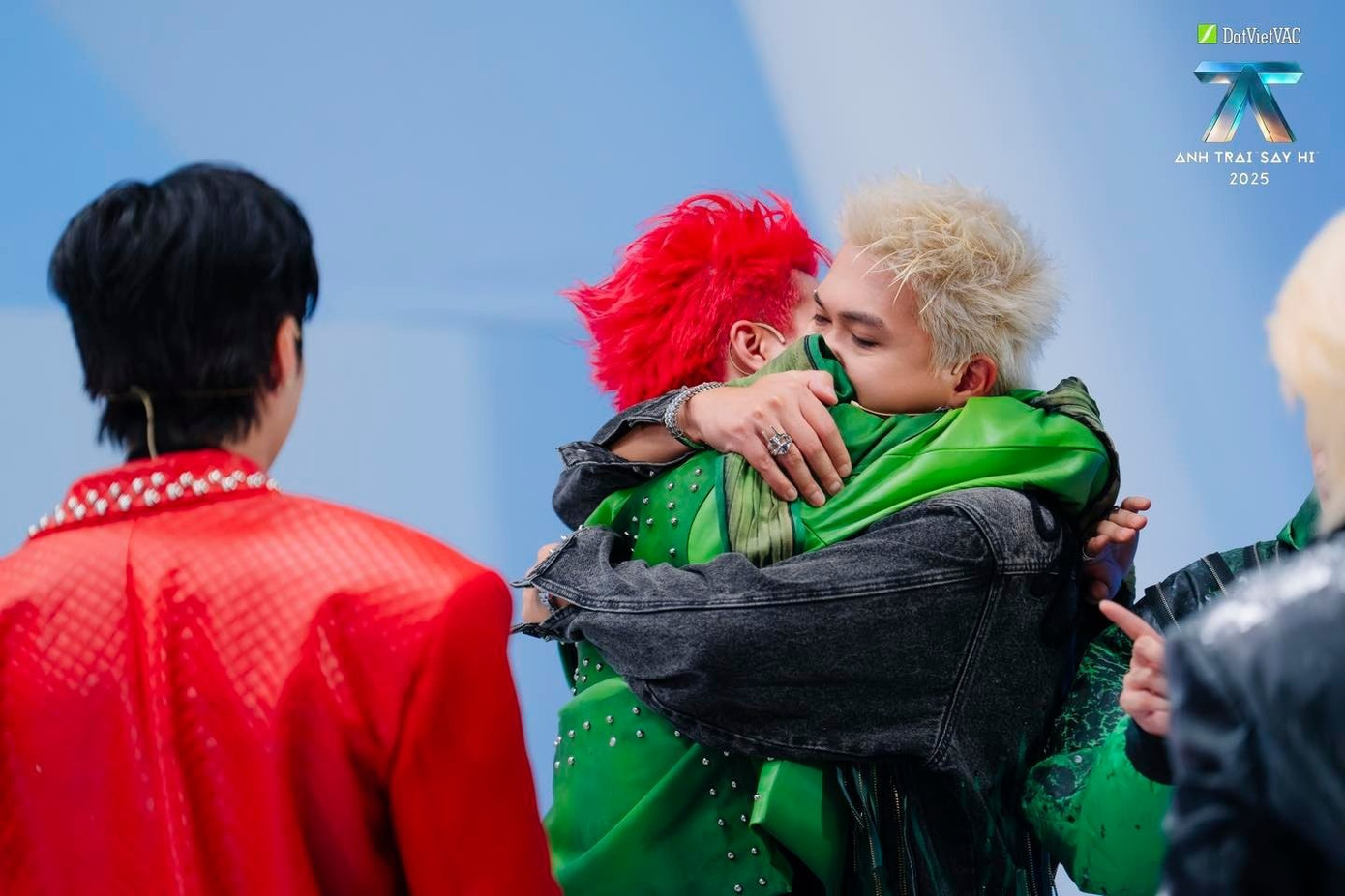 Ai đang hưởng lợi nhiều nhất ở show Anh trai?- Ảnh 1.