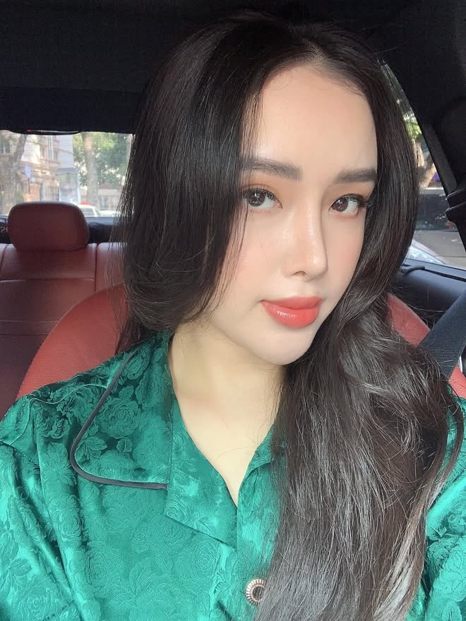 Em gái Hoa hậu Mai Phương Thúy cao 1m78, Em gái Hoa hậu Mai Phương Thúy cao 1m78,