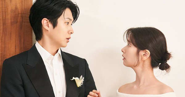 Đám cưới đang viral khắp Hàn Quốc: Cô dâu đẹp sang đáo để, chú rể là tài phiệt giàu thôi rồi luôn nhé! 30 Đám cưới đang viral khắp Hàn Quốc: Cô dâu đẹp sang đáo để, chú rể là tài phiệt giàu thôi rồi luôn nhé! 5651701821221416758947255666125457220489836662n 1760760543462 17607605436391974672807 77 0 642 1080 crop 1760761087504114105950jpg