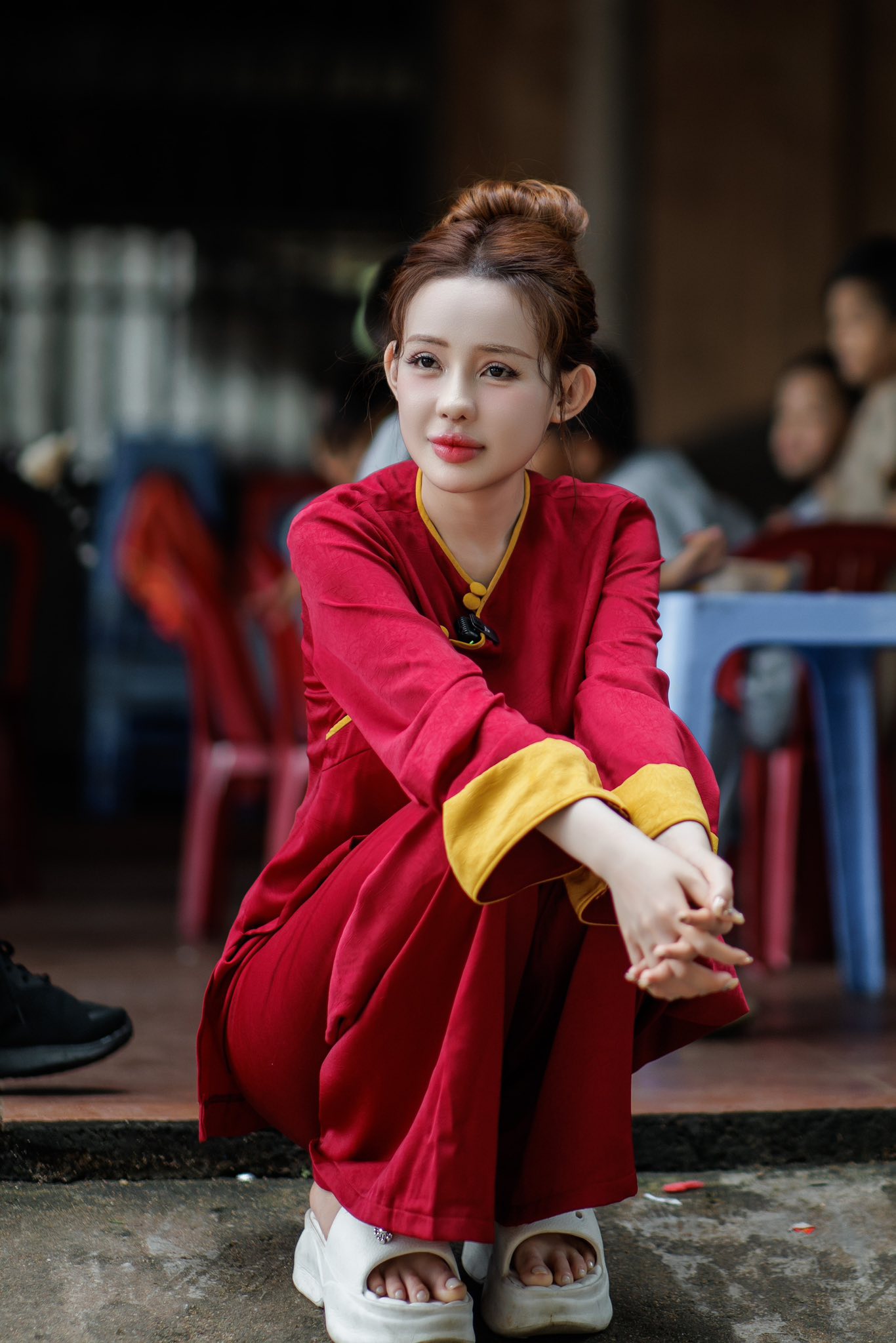 Lương Bằng Quang “điên loạn, tan nát” đợi Ngân 98 trở về- Ảnh 4. Lương Bằng Quang “điên loạn, tan nát” đợi Ngân 98 trở về- Ảnh 4.