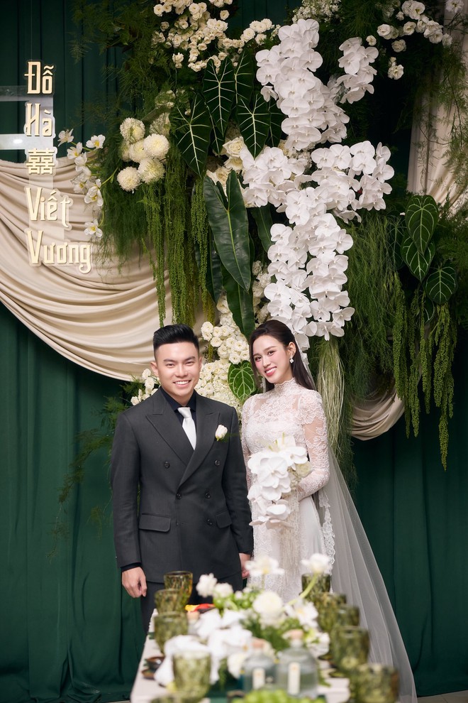 Lễ đón dâu Đỗ Hà và thiếu gia tập đoàn Sơn Hải: Cô dâu cực xinh, thái độ mẹ chồng gây chú ý- Ảnh 8.