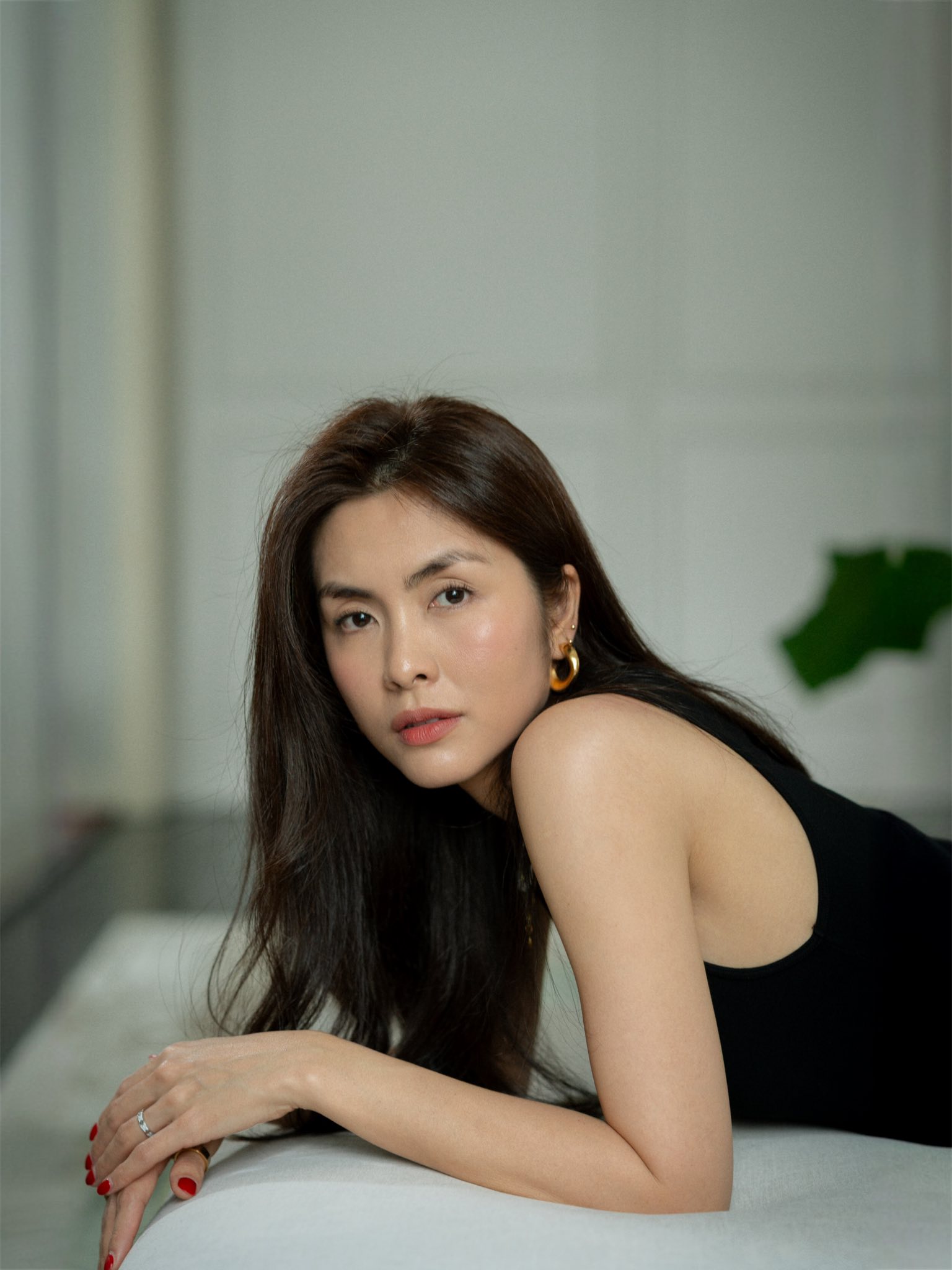 Tăng Thanh Hà khác lạ ở tuổi 39- Ảnh 2.