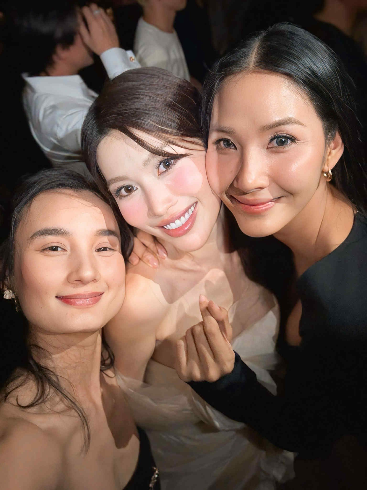 Hoàng Thuỳ - Lê Thuý làm hoà: Chuyện gì đã xảy ra mà