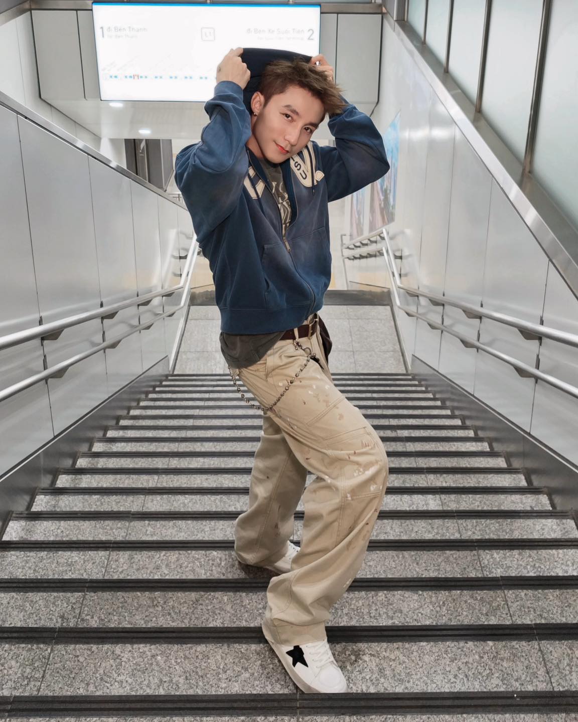 Kỹ năng tàng hình của Sơn Tùng- Ảnh 3. Kỹ năng tàng hình của Sơn Tùng- Ảnh 3.