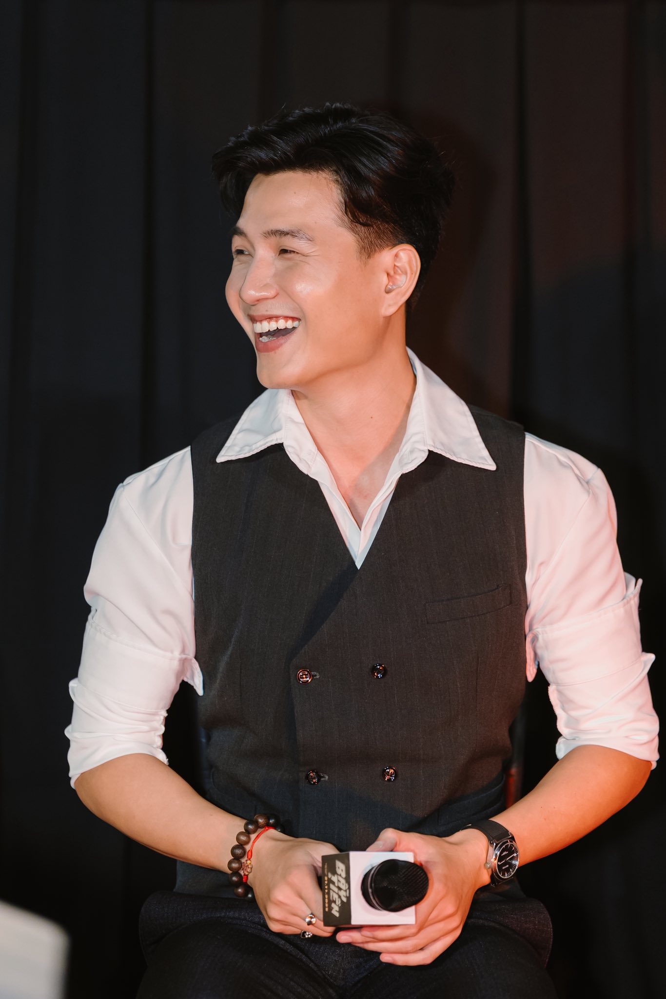 Hoá ra tổng tài hot nhất hiện tại lại là trap boy: Cả MXH rủ nhau quay xe gấp, đã phản diện xin đừng đẹp trai- Ảnh 5. Hoá ra tổng tài hot nhất hiện tại lại là trap boy: Cả MXH rủ nhau quay xe gấp, đã phản diện xin đừng đẹp trai- Ảnh 5.