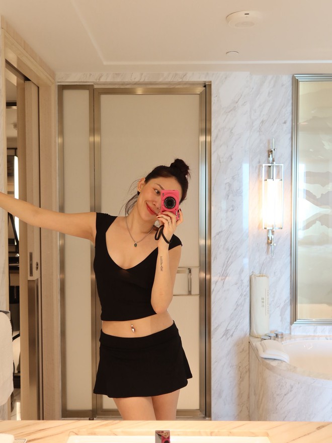 57827325913817898099699976296021470683972222n-1763458316341755782404-1763471299898-1763471300205235159278 "Khó thở" vì Tóc Tiên 57827325913817898099699976296021470683972222n 1763458316341755782404 1763471299898 1763471300205235159278