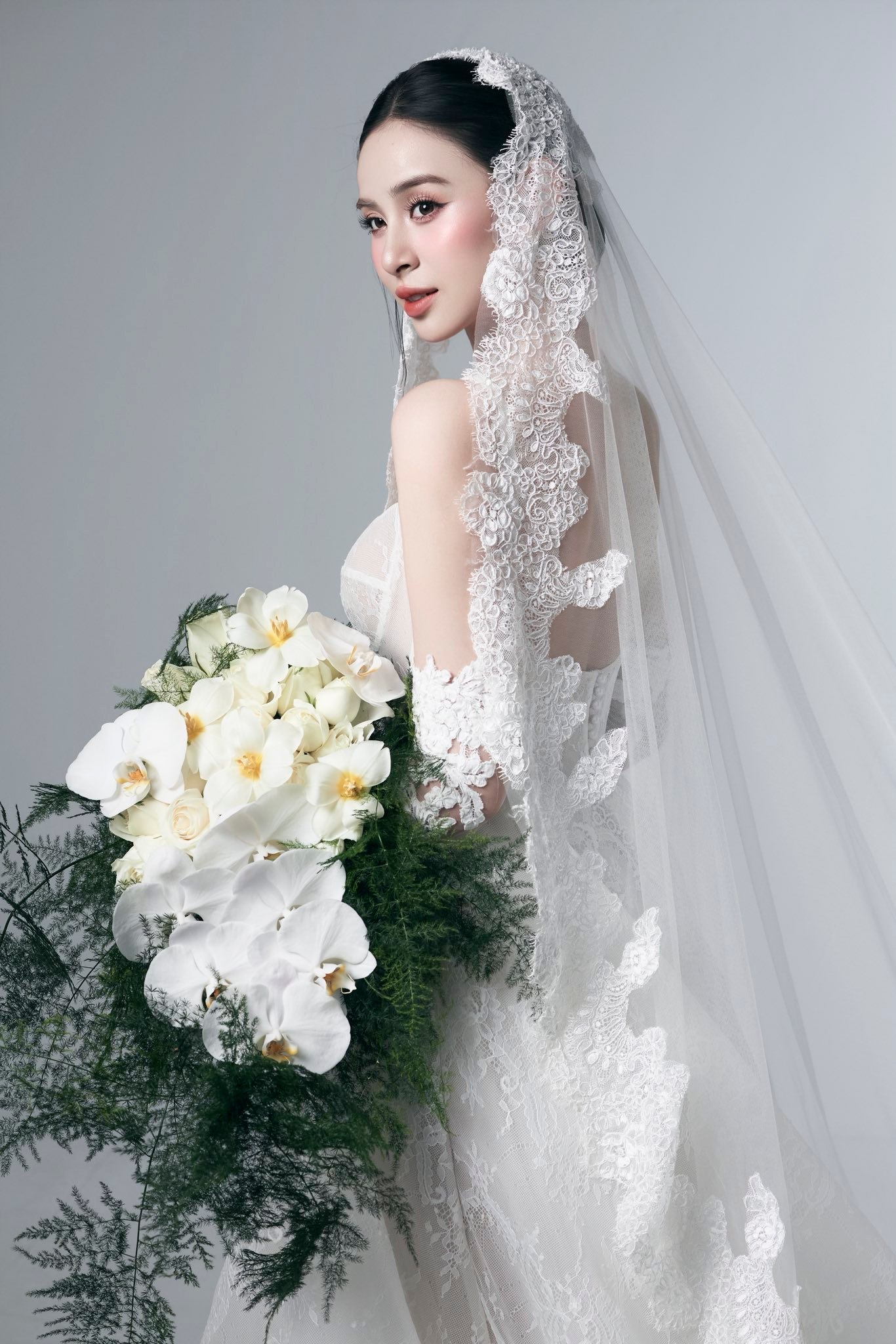 Hôn lễ khủng của “Kim Tae Hee Việt Nam” và chồng thiếu gia tập đoàn lớn sẽ tổ chức vào ngày mai!- Ảnh 6. Hôn lễ khủng của “Kim Tae Hee Việt Nam” và chồng thiếu gia tập đoàn lớn sẽ tổ chức vào ngày mai!- Ảnh 6.