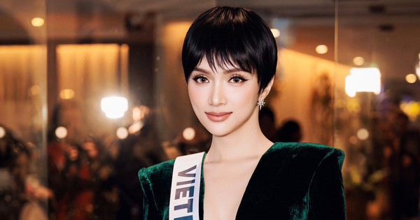 Hương Giang "biến hình" gây sốc tại Miss Universe khiến truyền thông quốc tế hú hét 26 Hương Giang "biến hình" gây sốc tại Miss Universe khiến truyền thông quốc tế hú hét 57916059613706742610841713373540125288118938n 1762618038606244857243 151 0 866 1366 crop 17626180476791147076432jpg