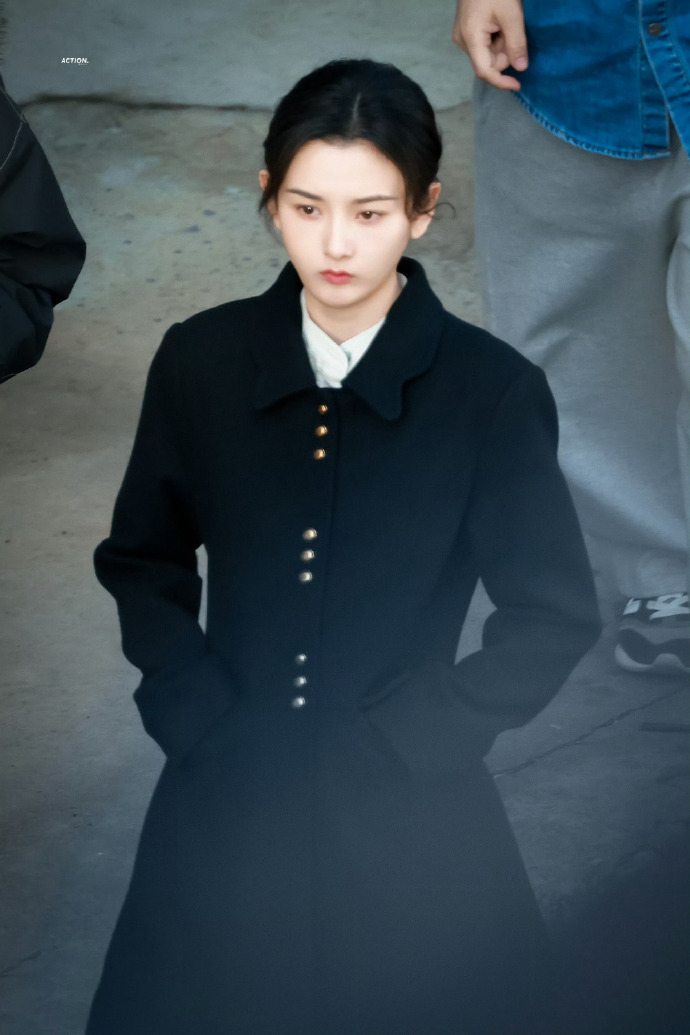 Nhan sắc của mỹ nhân này không thể là người thường được: Trời sinh độc nhất vô nhị, đẹp gì mà đẹp thế- Ảnh 9. Nhan sắc của mỹ nhân này không thể là người thường được: Trời sinh độc nhất vô nhị, đẹp gì mà đẹp thế- Ảnh 9.