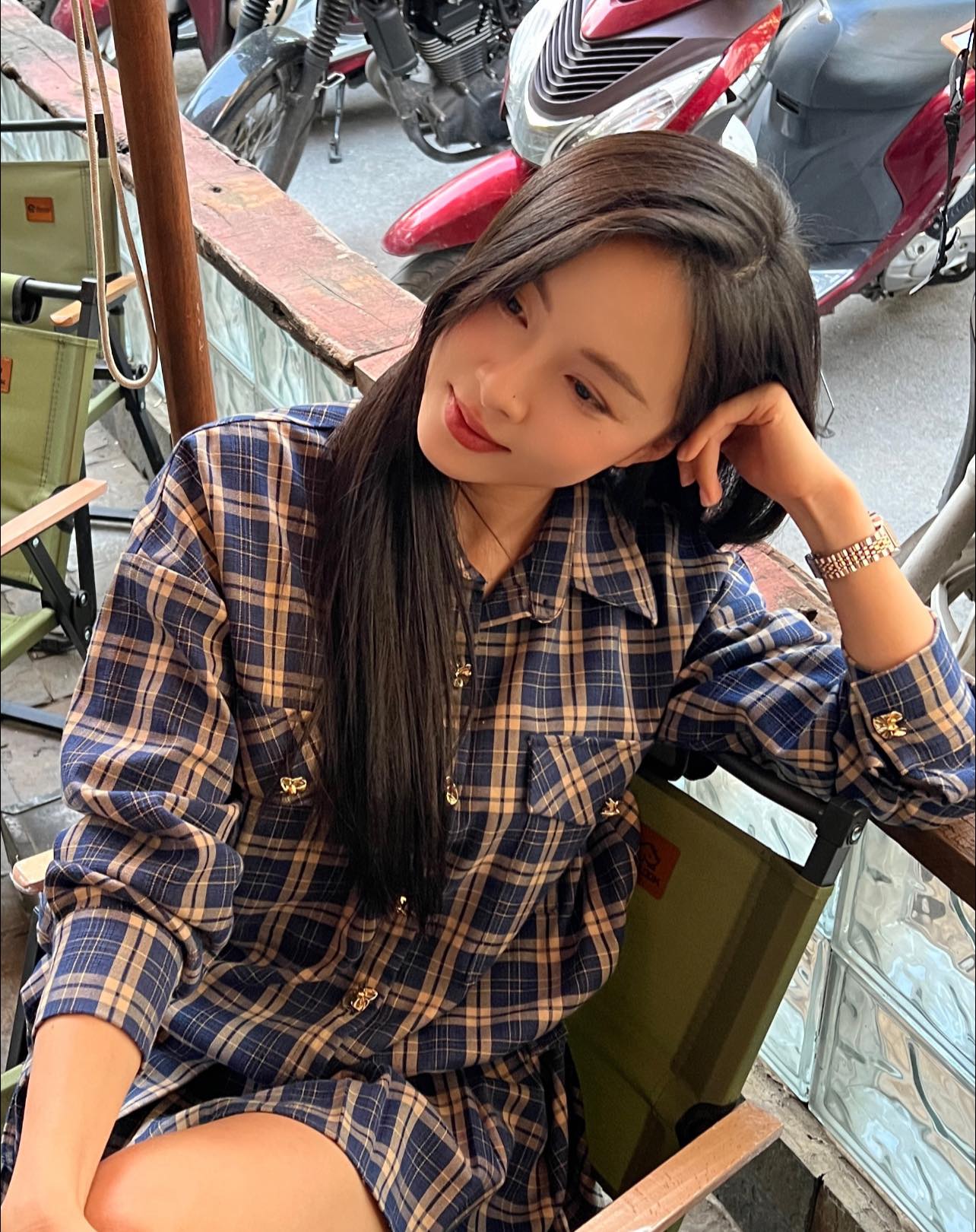 Nhìn mỹ nhân Việt này xong chỉ ước có thuốc xóa ký ức: Mắt trợn ngược cả ngày, giỏi nhất là đóng vai nạn nhân- Ảnh 7.