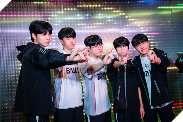 LMHT: LCK Bùng Nổ Một Loạt Tin Chuyển Nhượng Với Nhiều Cái Tên Kết Thúc Hợp Đồng Cập nhật 13