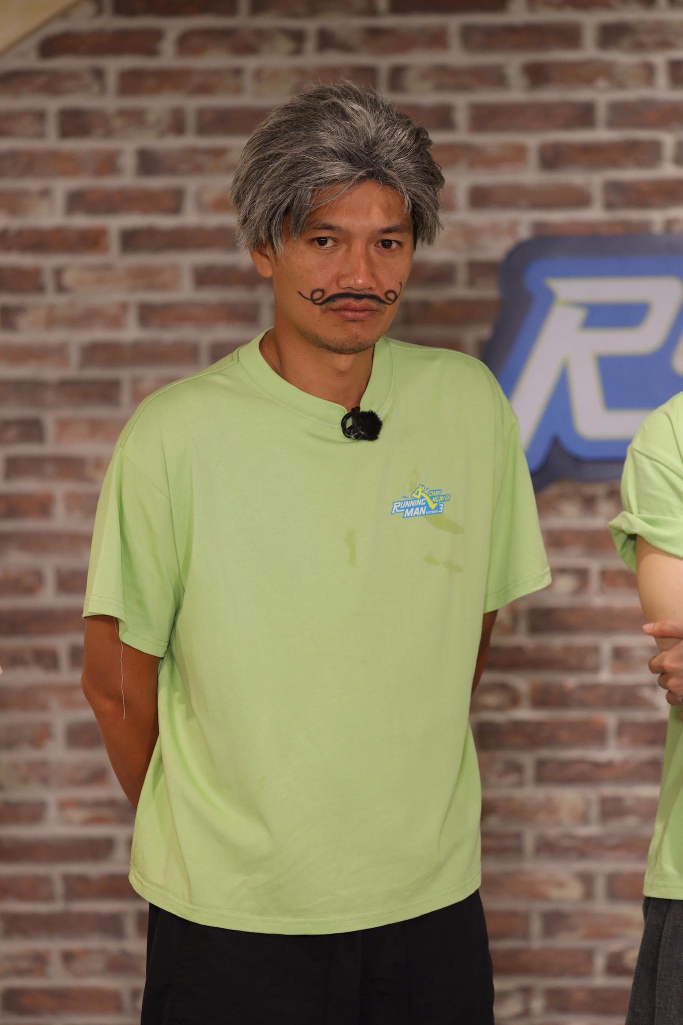 Ngôi sao đắt show nhất Việt Nam: Cát xê 1 tỷ/phim, mỗi ngày được vợ phát cho 200.000 đồng- Ảnh 5.