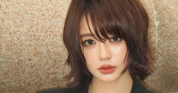 Mỹ nhân đang viral khắp Trung Quốc vì mắt to như "hột xoàn 50 carat" 5824740991222141767261113221254409496515591457n 1763109300327 17631093005661133319363 174 0 739 1080 crop 176310937097010356244jpg