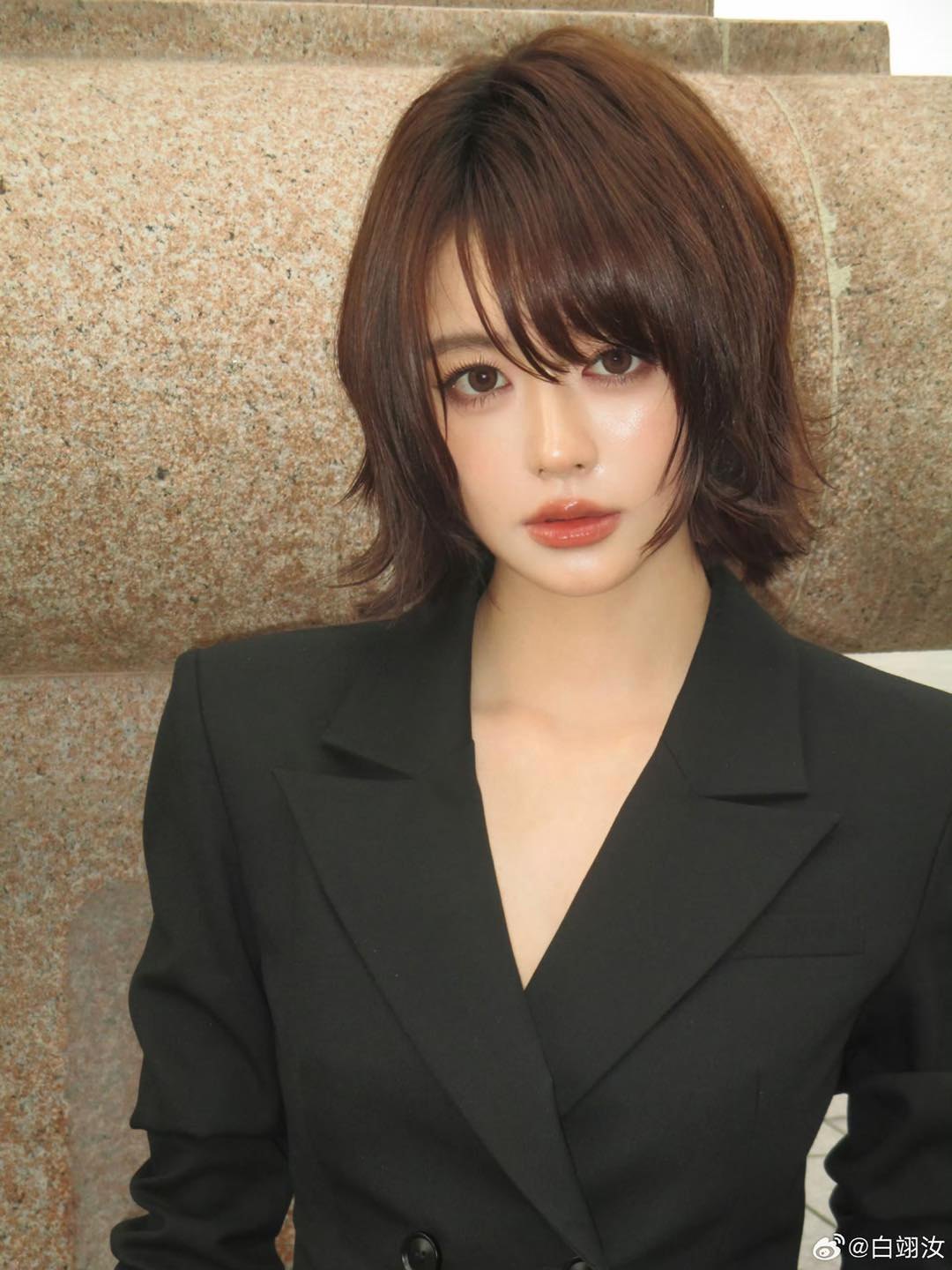 Mỹ nhân đang viral khắp Trung Quốc vì mắt to như Mỹ nhân đang viral khắp Trung Quốc vì mắt to như