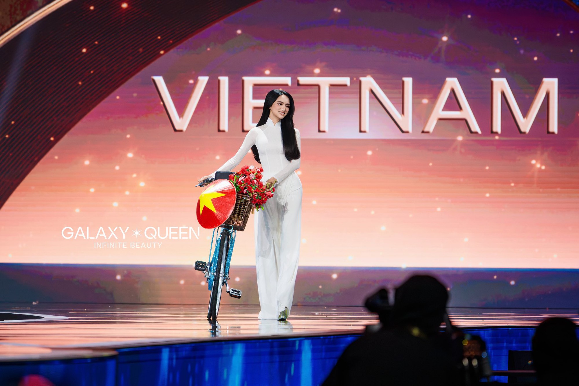 Chiến thắng lớn nhất của Hương Giang ở Miss Universe!- Ảnh 14.