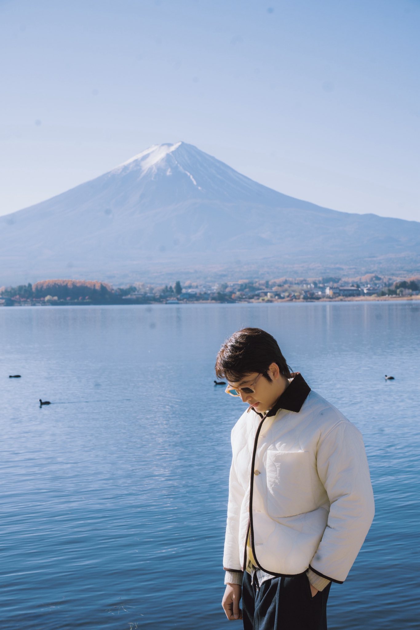 Quá mê đôi vợ chồng đẹp nhất vũ trụ VFC: Visual