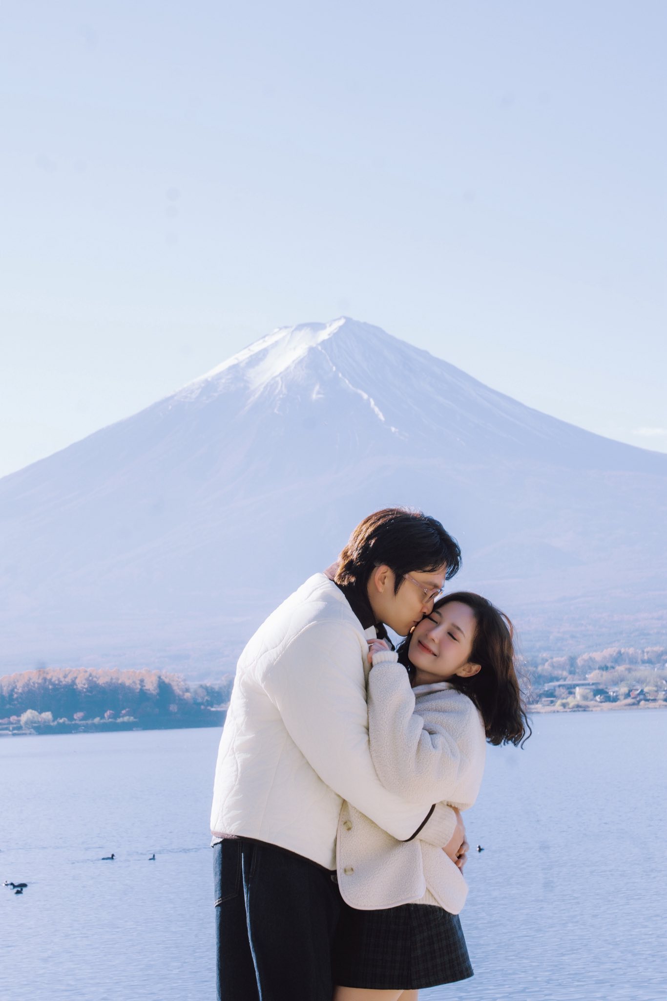 Quá mê đôi vợ chồng đẹp nhất vũ trụ VFC: Visual