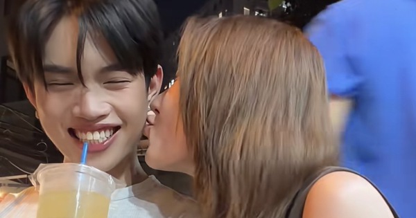 Uyển Ân hẹn hò Pháp Kiều 27 Uyển Ân hẹn hò Pháp Kiều 59244943414455469736074355490357491300305462n 17647565985851200176073 1764757490478 1764757490721684017615 207 0 799 1130 crop 176475757098056630694jpg