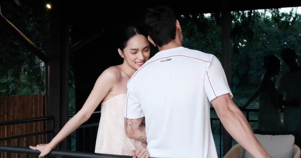 Hương Giang quấn quýt bên "người đàn ông lạ" tại khu nghỉ dưỡng ở Lào 27 Hương Giang quấn quýt bên "người đàn ông lạ" tại khu nghỉ dưỡng ở Lào 592753144263206970041871061358244836067055661n 1764650677104144842739 1764656416658 17646564200231707519566 776 0 1478 1340 crop 1764656473578373501049jpg